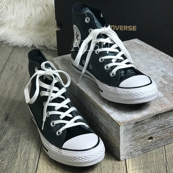Converse Ctas Hi Velvet Black White W AUTHENTIC - Picture 3 of 7